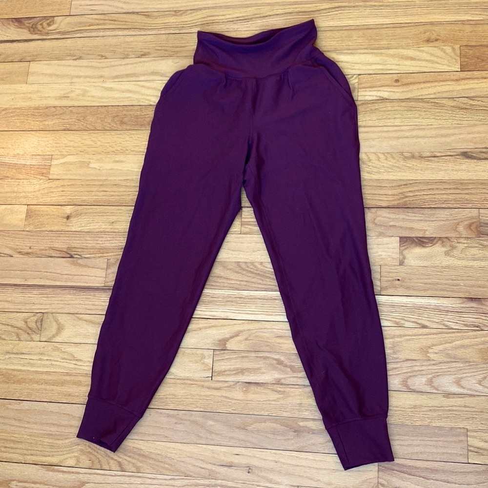Old Navy Active High Rise Joggers